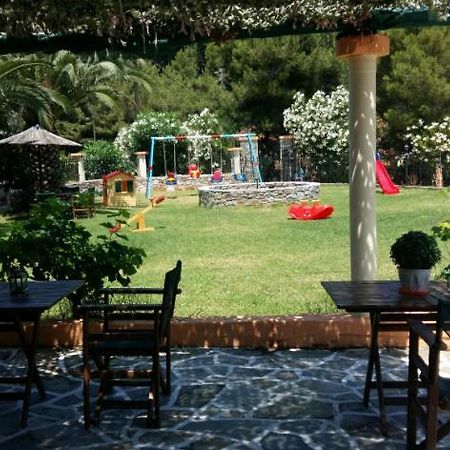 Villa Nefeli Skiathos מראה חיצוני תמונה