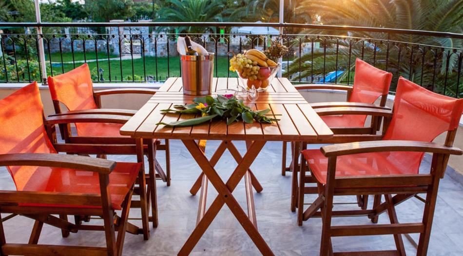 Villa Nefeli Skiathos מראה חיצוני תמונה